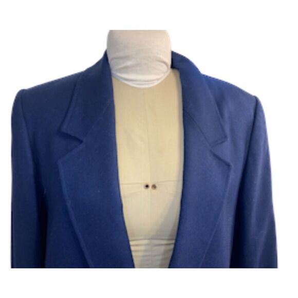 Pendleton Wool 2-Piece Blazer/Skirt Suit Navy Blue Sz. 14 Vintage. - Picture 2 of 8